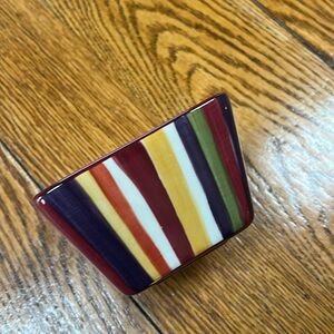 Pampered Chef Small Simple Additions bowl.  Great dip bowl. Stripes.